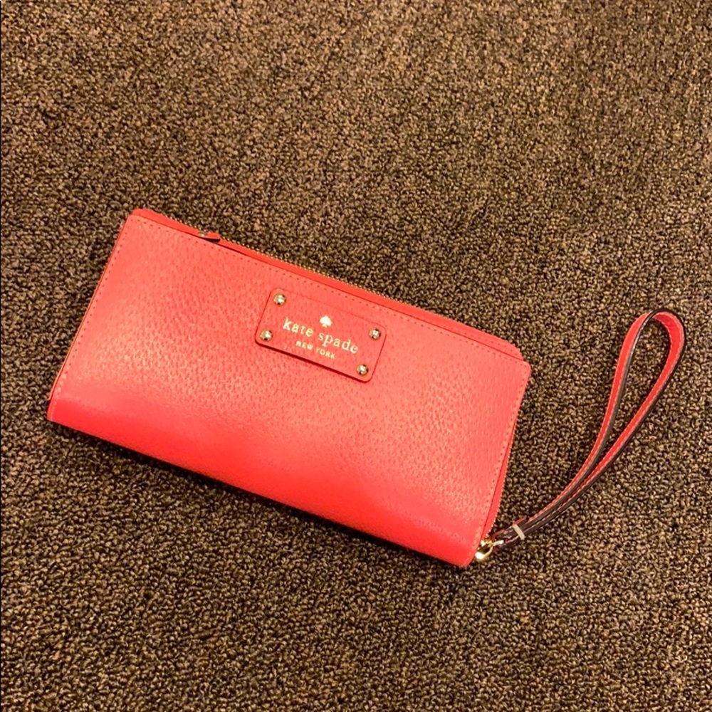 Kate spade wallet wristlet